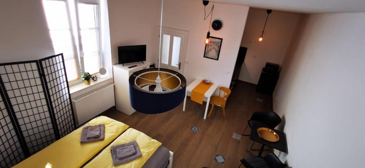 Apartman Augustin Йичин Экстерьер фото